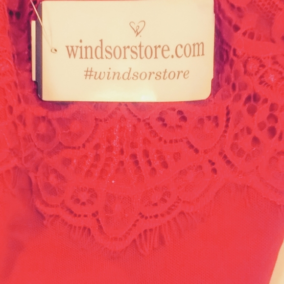 New Windsor Teddy red lacey - Picture 7 of 7